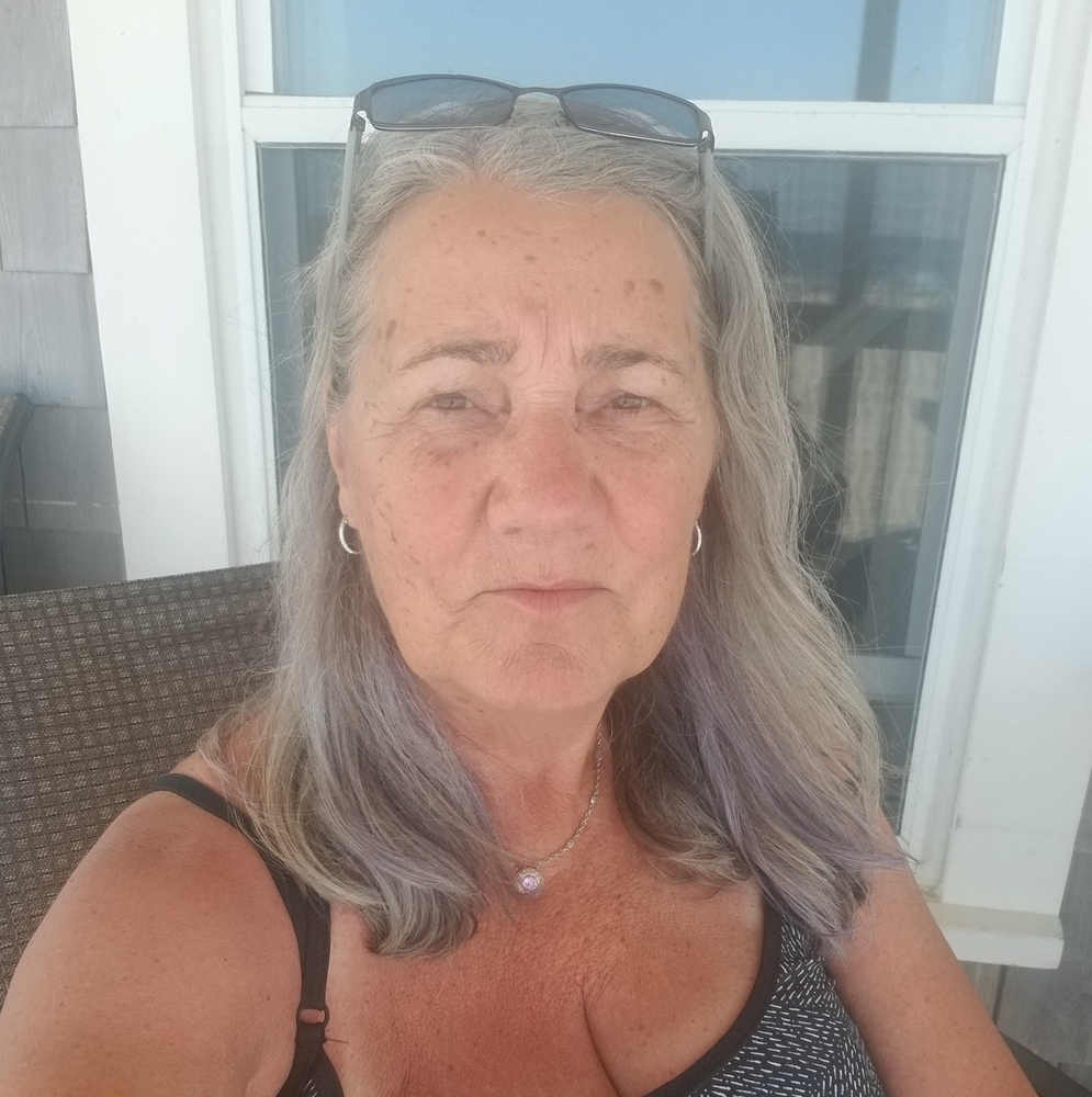 Meet your Posher, Linda